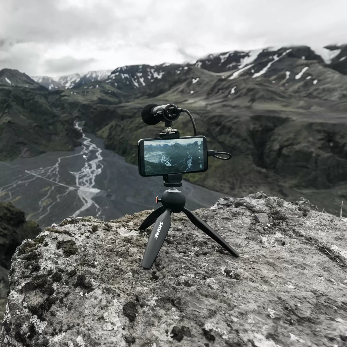 Shure MV88+ Video Kit | Microphones