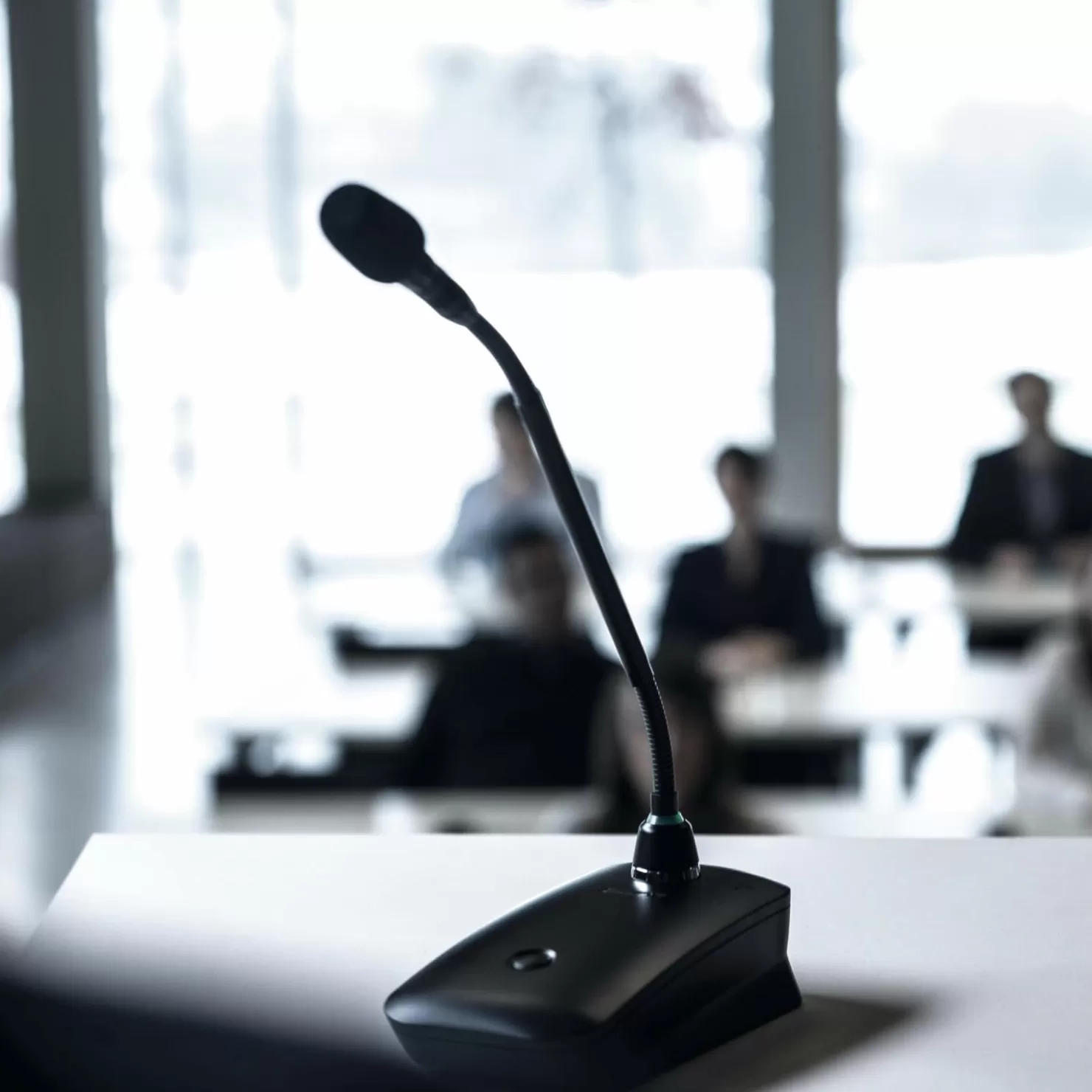 Shure ULX-D® | Wireless Systems